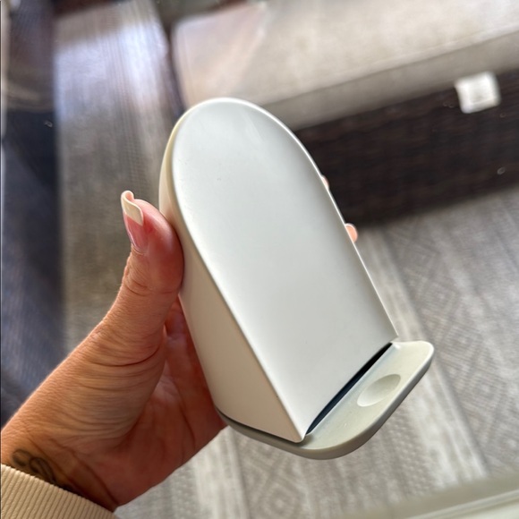 Google pixel Wireless Charger - Picture 3 of 3